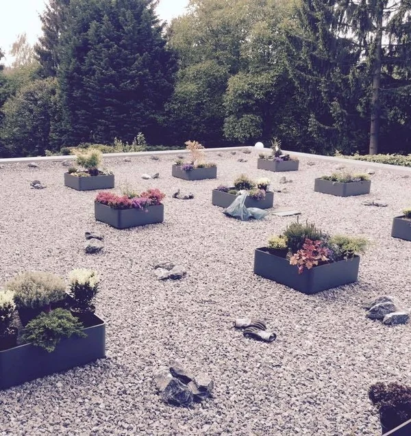 Gartenarbeit und Landschaftsbau